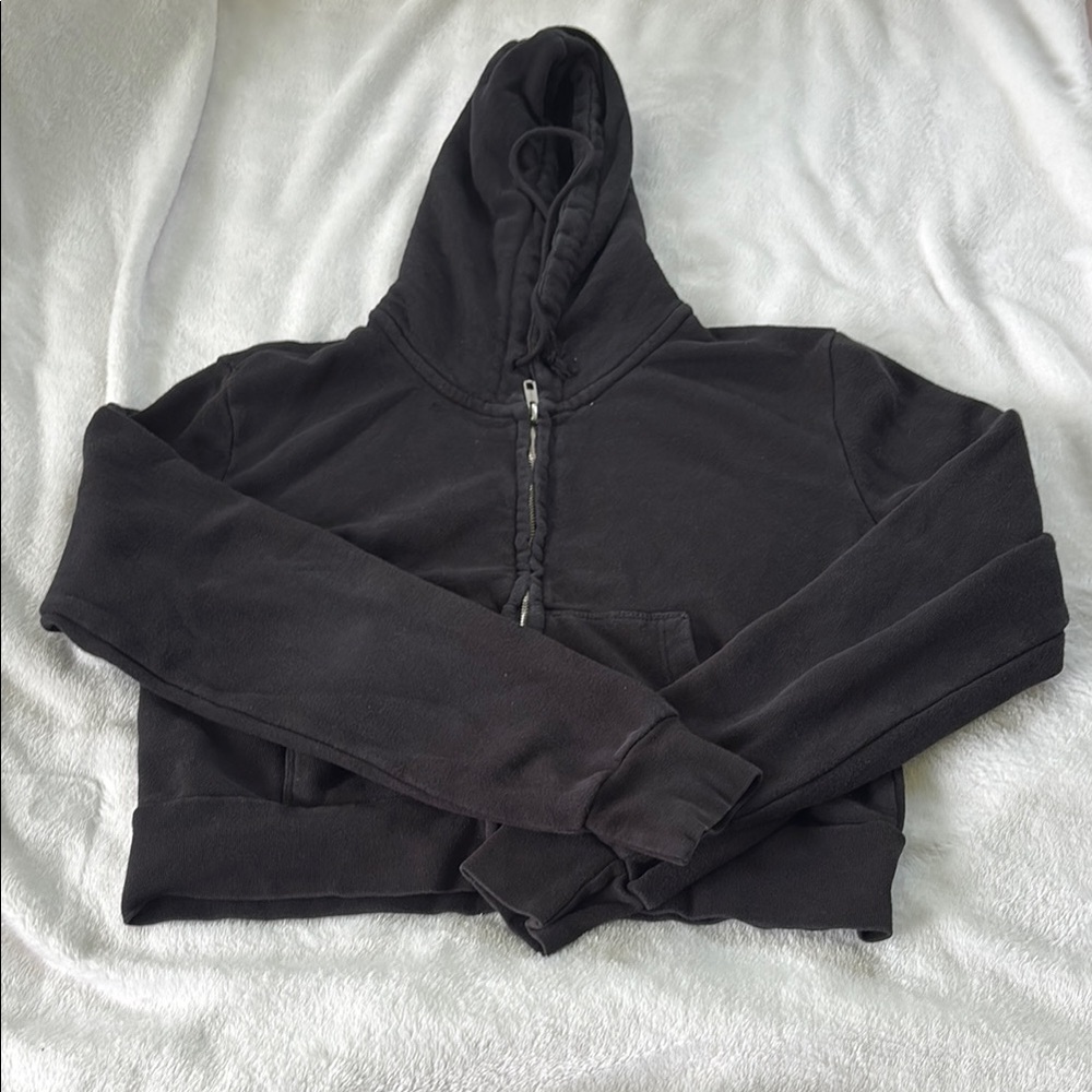 Brandy Melville Cropped Christy Black Hoodie Sweater